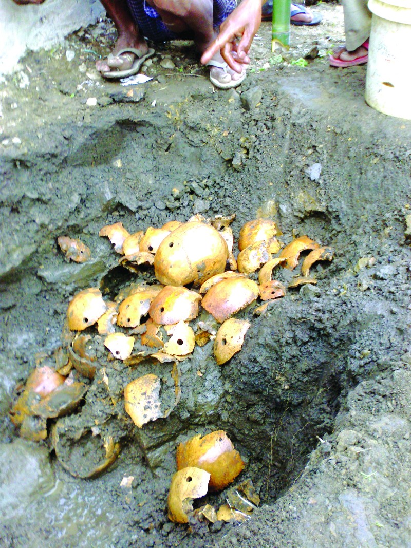Human skulls, believed to be relic from historic head hunting days was unearthed during the construction of a Morung (traditional boys’ dormitory) in Wanching village of Mon district.